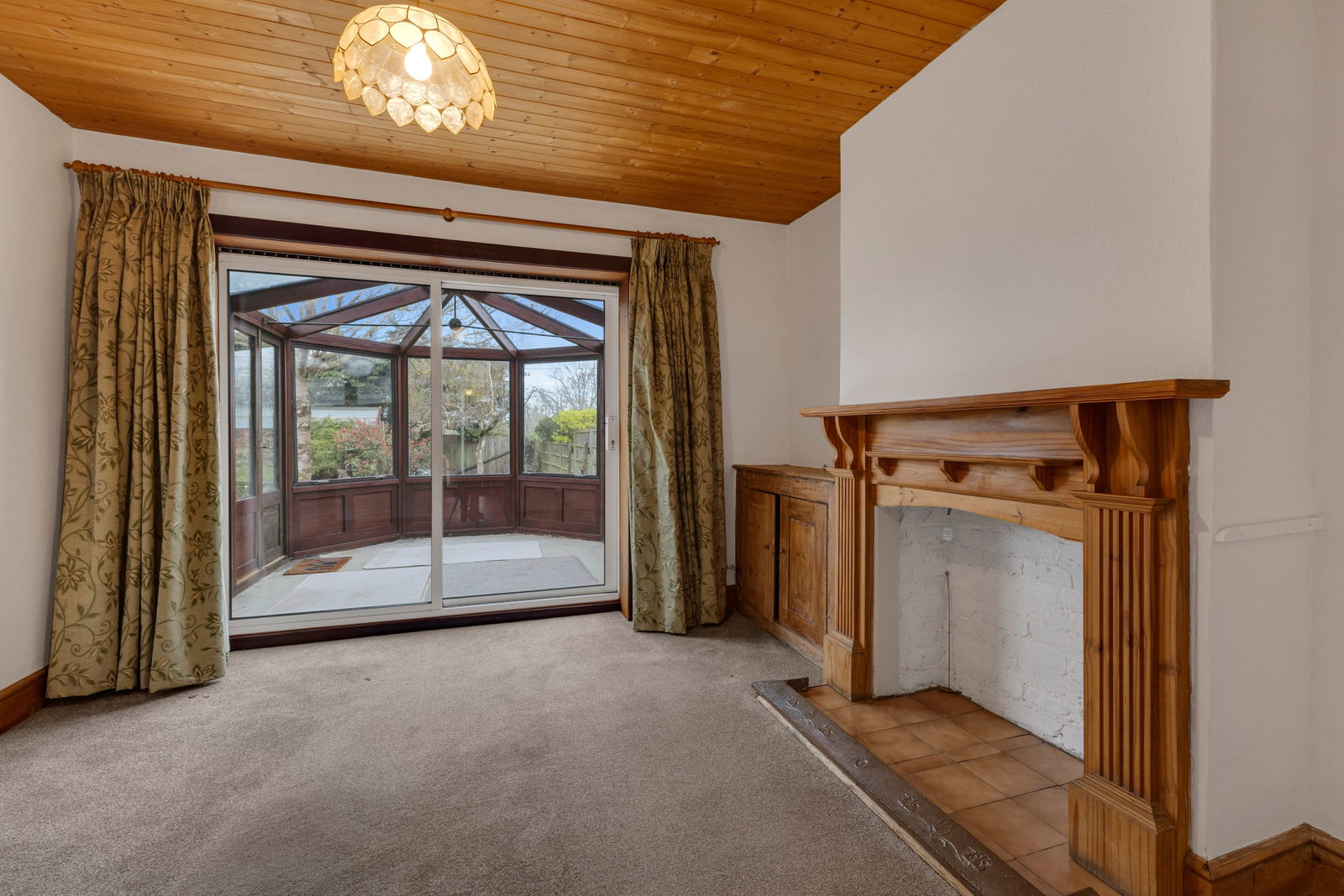 Principal reception room with character features